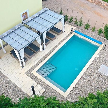 Holiday Home Tos Risika Extérieur photo