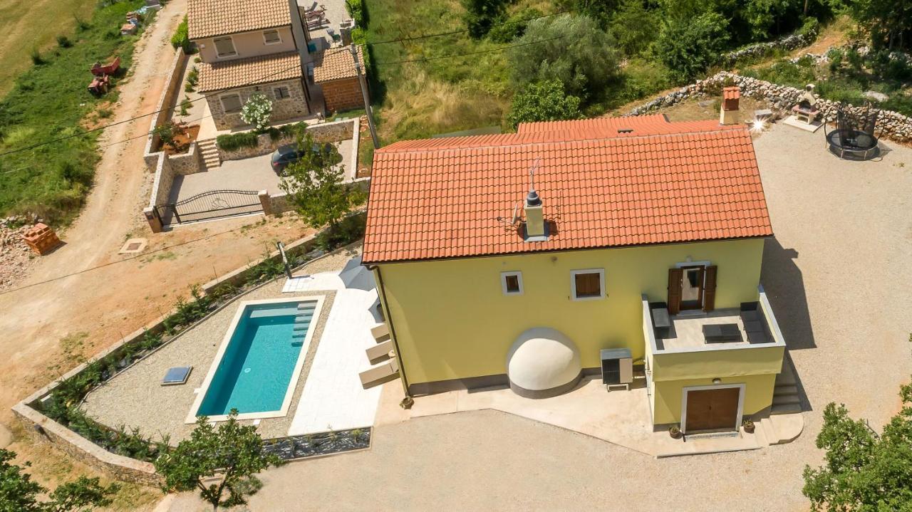 Holiday Home Tos Risika Extérieur photo