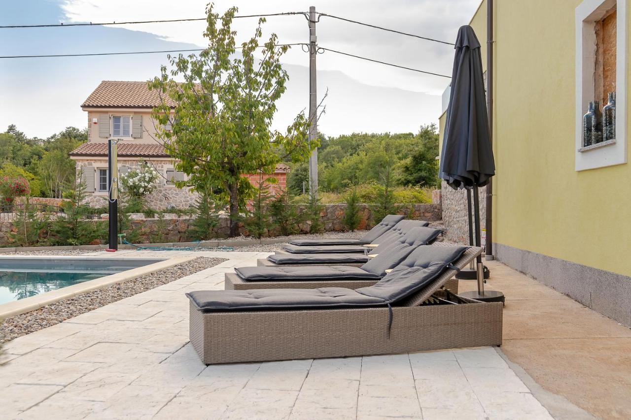 Holiday Home Tos Risika Extérieur photo