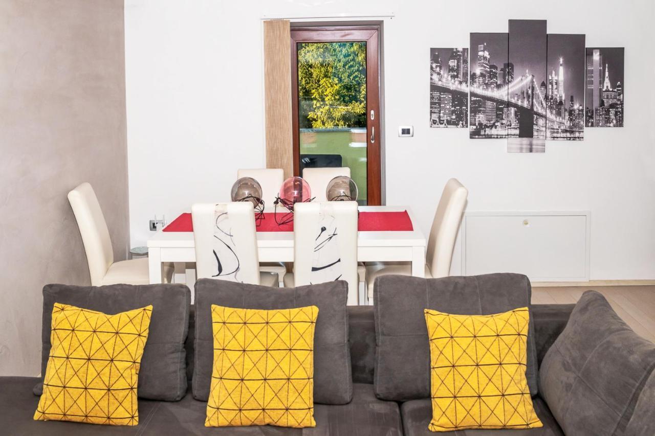 Holiday Home Tos Risika Extérieur photo
