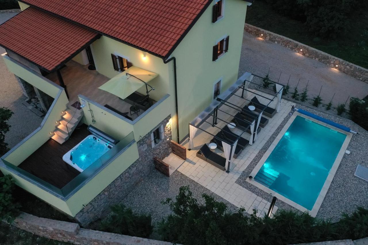 Holiday Home Tos Risika Extérieur photo