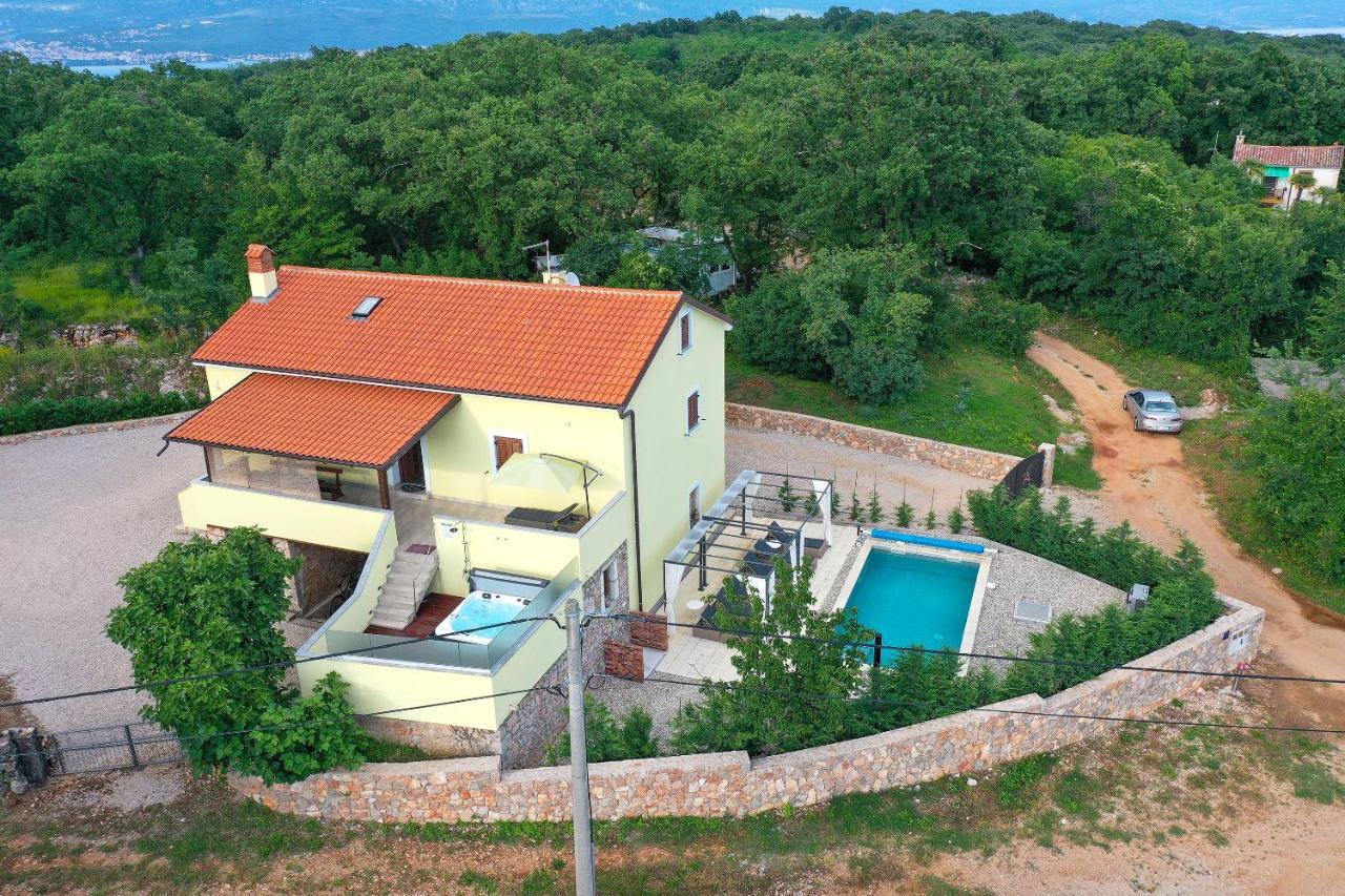 Holiday Home Tos Risika Extérieur photo